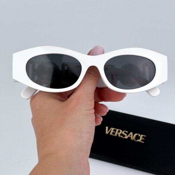 Versace VE4480U 314/87 BRAND NEW Sunglasses White Dark Grey Oval Unisex - Picture 2 of 10